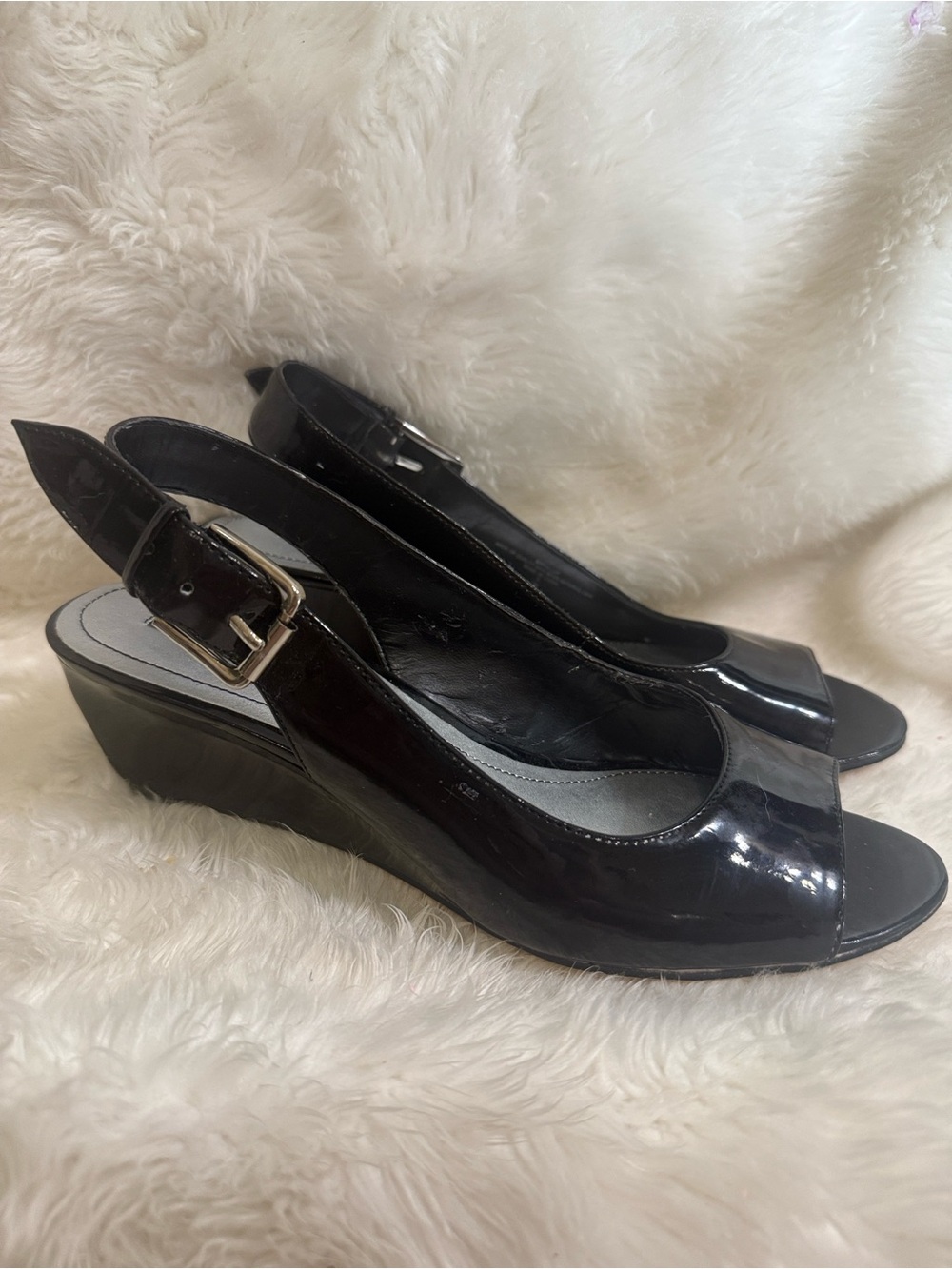 Bandolino Black Patent Slingback Wedge Sandals Size 7M EUC - Picture 2 of 7